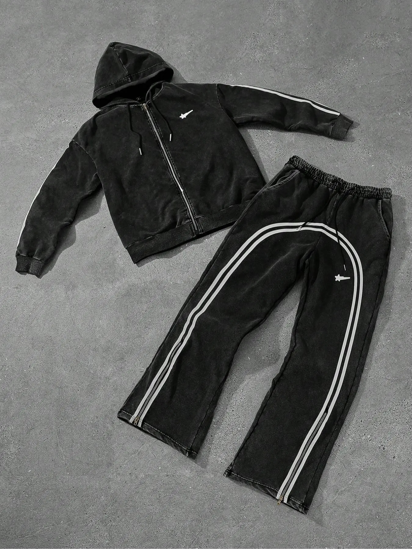 Men's Letter Print Stripe Zip Up Hoodie & Pants Loose Fit Loungewear Athletic Activewear, Casual Comfy Long Sleeve Hooded Top & Trousers PJ Set, Men's Pajama Sleepwear for Fall & Winter, Sportswear, Sports Clothes