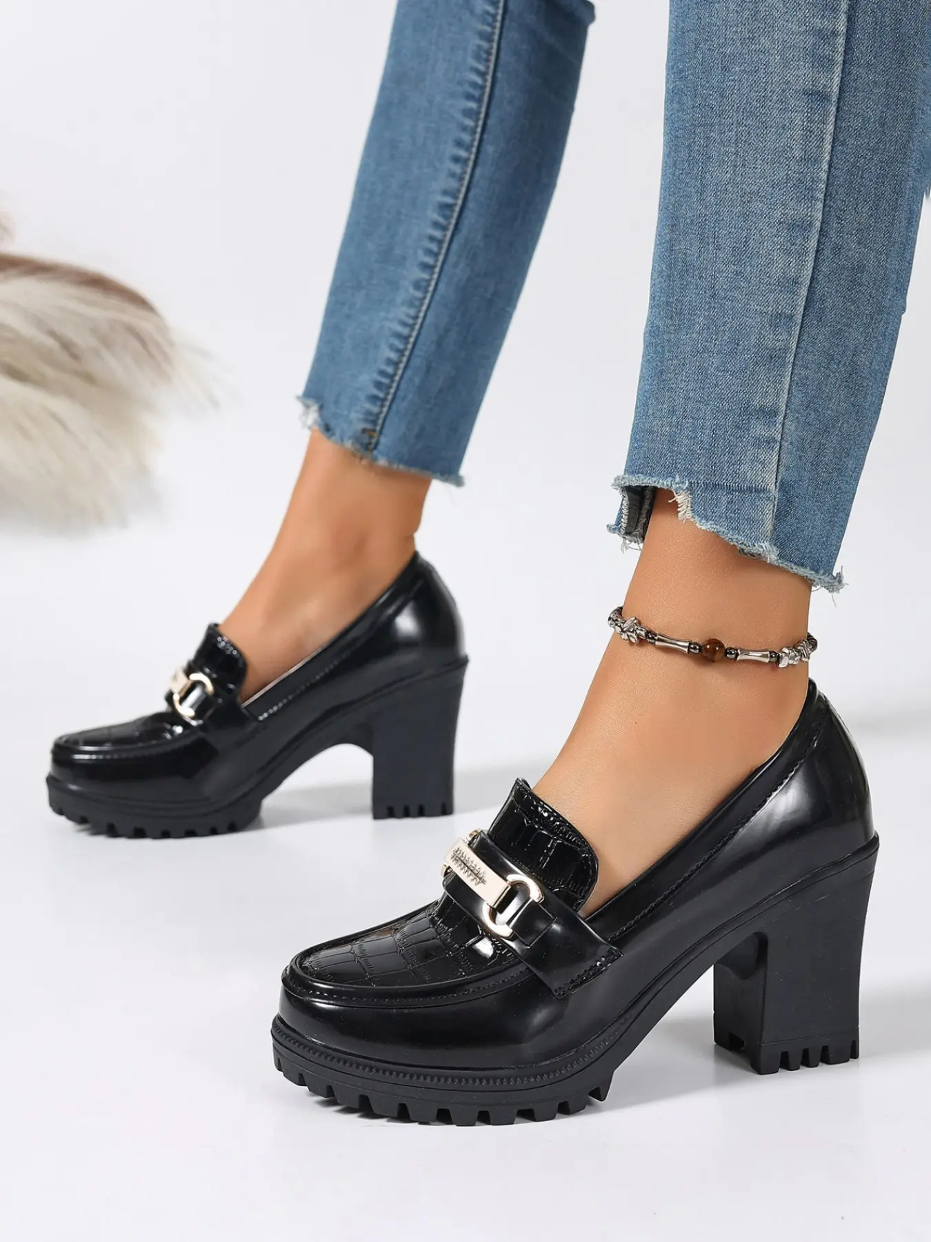 Women's New Fall Loafers, Chunky Block Heel High Heeled Shoes, Low Top Design, Perfect for Skirts, Stylish Leather Ankle Boots