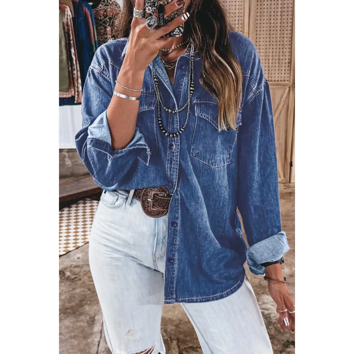 Women's Western Patch Pocket Denim Shirt, Tunic Length Long Sleeve Button Up Top, Casual Oversized Jean Shirt for Everyday Wear