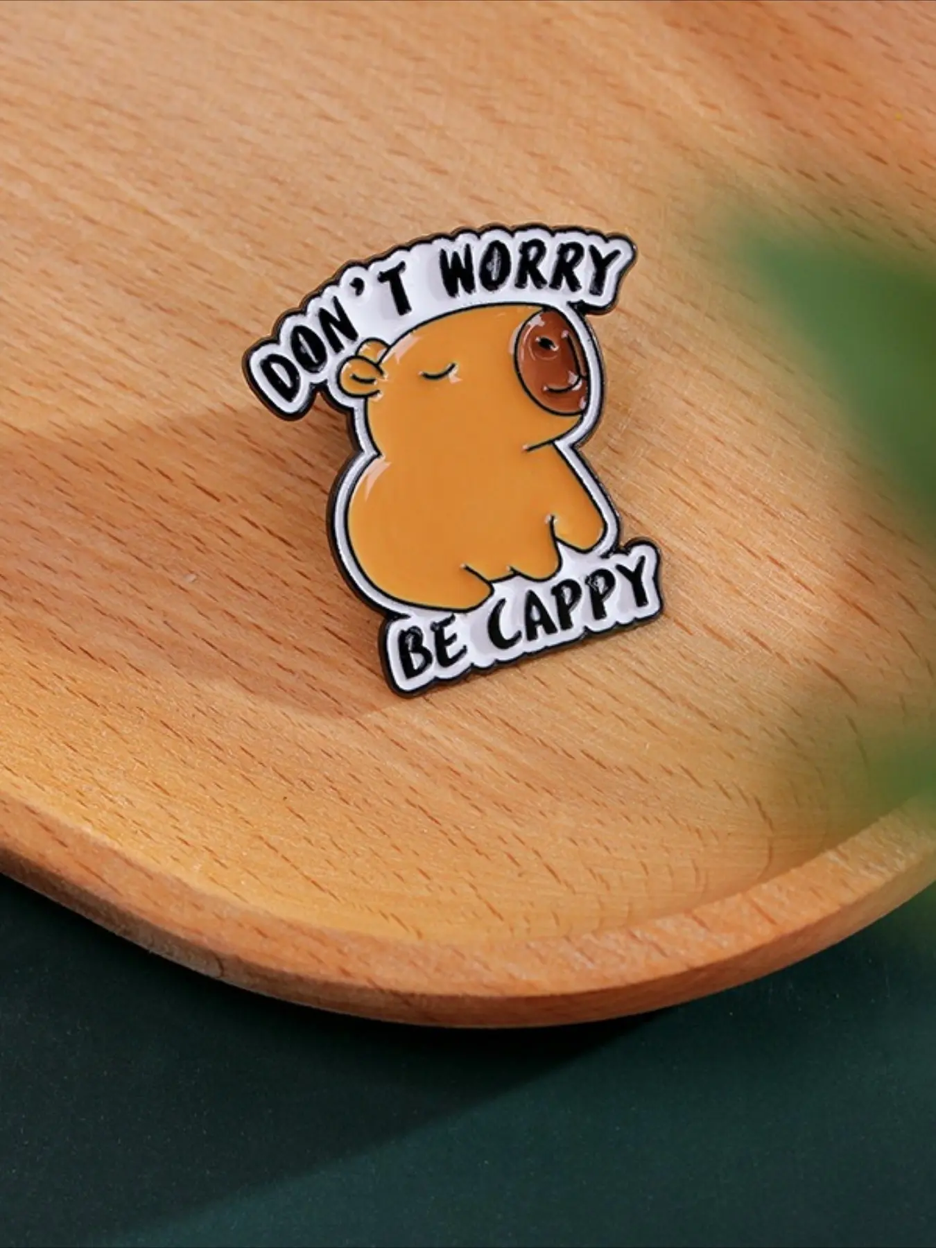 "Don't Worry Be Cappy" Cute Capybara Brooch for Women Men, Cartoon Enamel Pin, Positive Healing Fashion Decor Brooch for Party Daily Wear, Enamel Lapel Pins, Alloy Brooch Pin