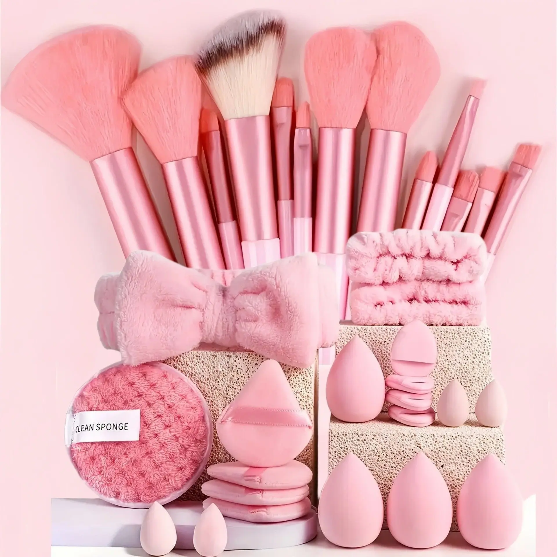 33-piece professional makeup tool set with soft bristles, perfect for daily facial makeup. Includes powder blusher brush, foundation makeup brush, eye shadow brush, lip brush, and more, ideal as a gift for women