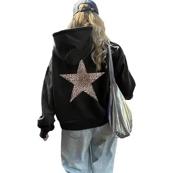 Oversized Women's Hoodie, Casual Stylish & Comfortable Pullover, All-Season Friendly Loose Fit Sweatshirt for Trendy Everyday Look