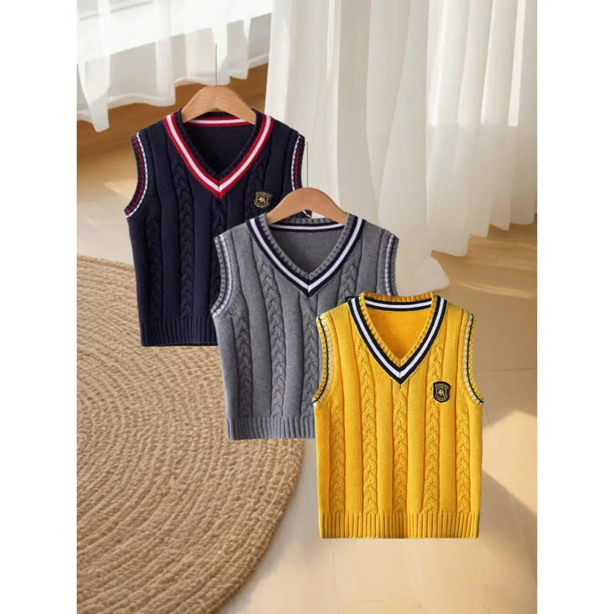 3-piece fall/winter sweater vest for boys and girls 4-12 years old knitted vest sweater college wind boy and girl pullover sweater