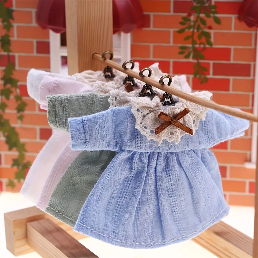 Dollhouse Mini Dress Model Decor Tiny Room Ornament Micro Home Scene DIY Collectible Gift for Hobbyists Enthusiasts Christmas Easter New Year Gift Doll House Accessory