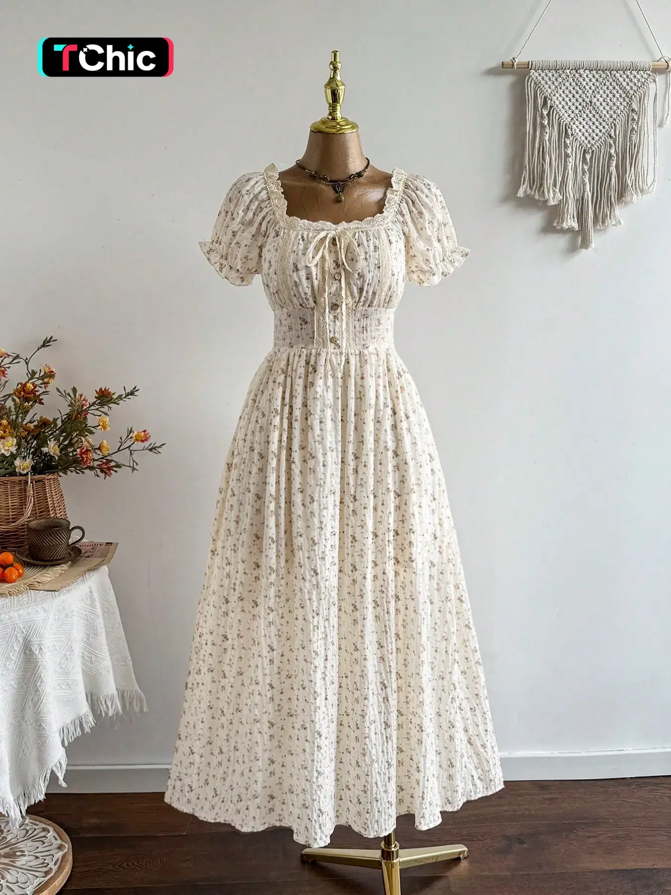 【Black Friday】French Apricot Floral Square Neck Bubble Sleeve Waist Cinch Bohemian Vacation Gentle Style Women's Long Dress Boho Summer Holiday Boho Style Clothes