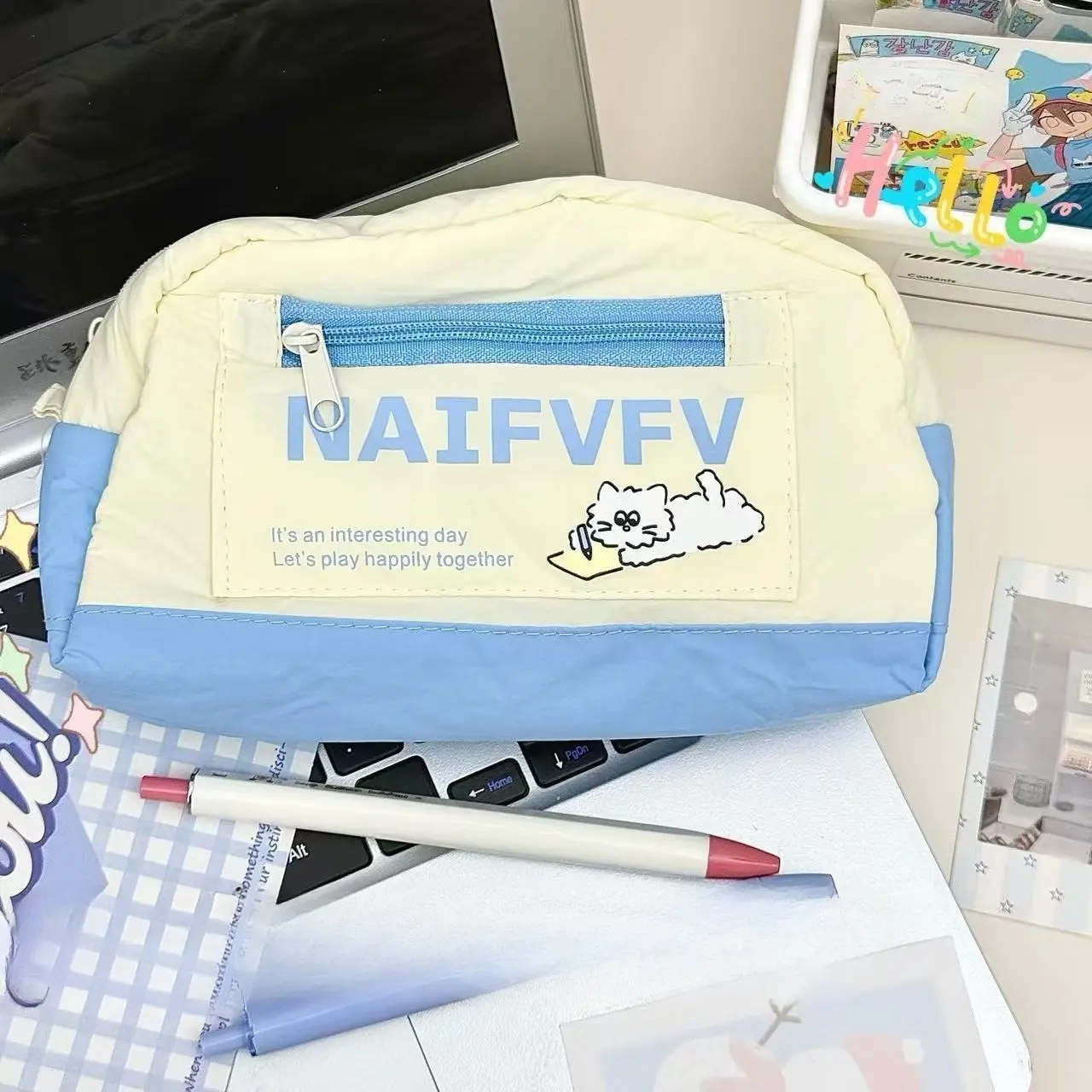 Blue and white writing cat pencil case, sea salt cheese soft stationery bag, cute cat storage bag, student large capacity pencil box