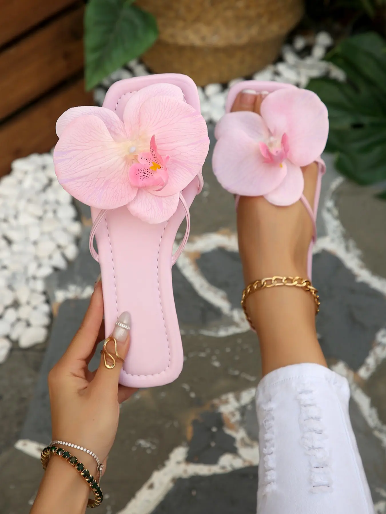 Women's Fashionable Flower Decorated Slide Sandals, Ditsy Floral Sandals, Floral Pattern Sandals, Casual Comfortable Square Toe Sandals for Summer, Lightweight Breathable Shoes for Daily Wear, Girl