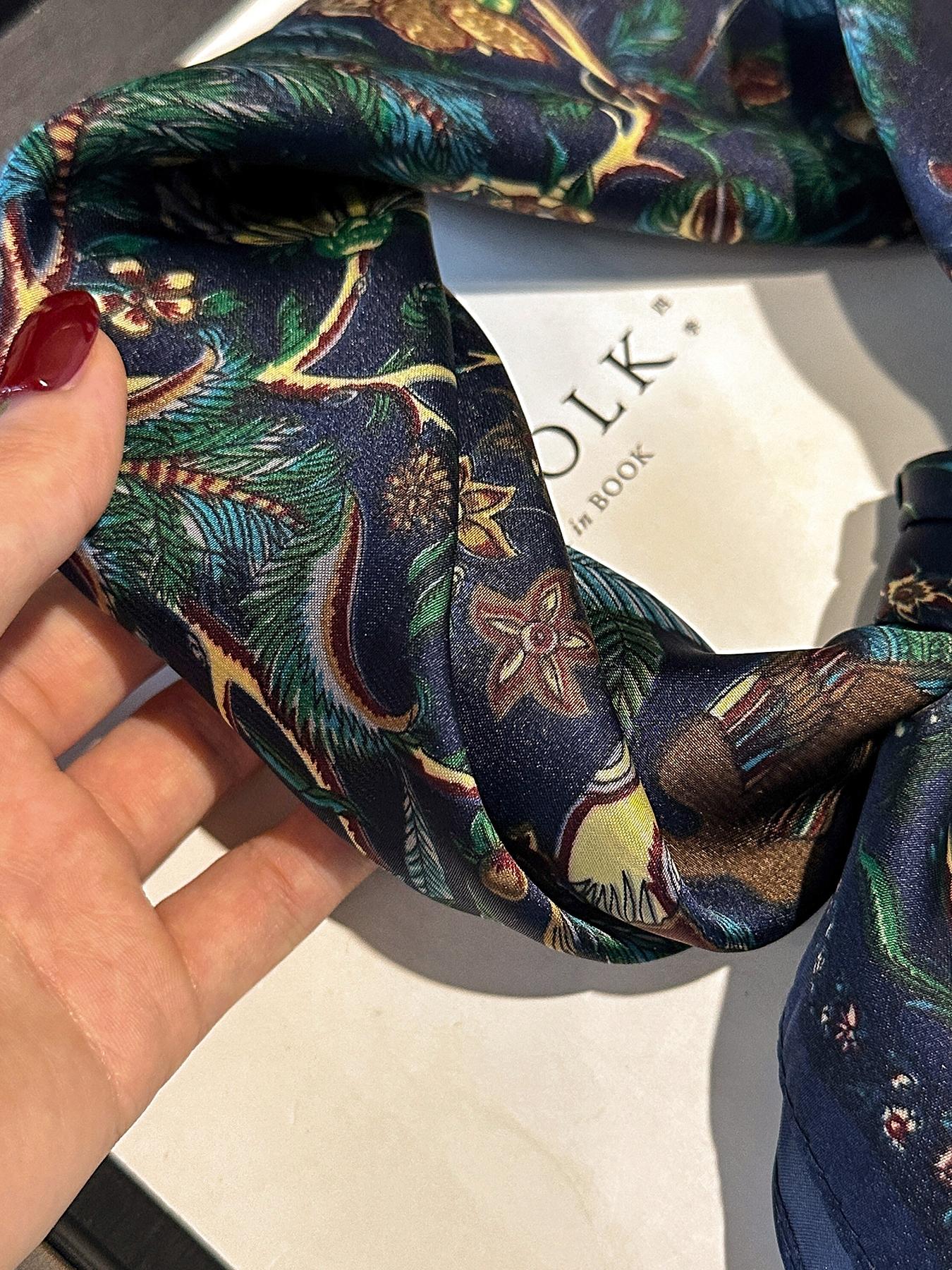 1pc Paisley Print Faux Silk 27inch Square Scarf, Versatile Bandana For Men, Sunscreen Headwrap Neckerchief, Floral Print Scarf