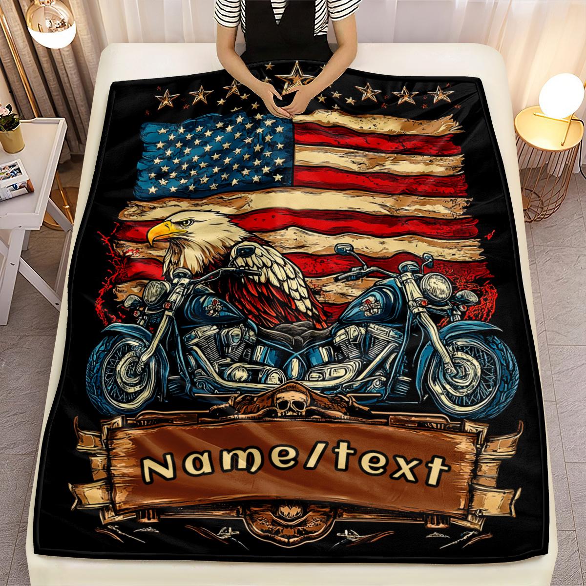 1 Customizable Motorcycle Eagle American Flag Printed Blanket - Personalized Name/Text, Suitable for All Seasons, Lightweight Polyester Flannel Blanket, Suitable for Sofa, Bed, Travel - Digital Printing, Warm and Soft, Ideal Gift