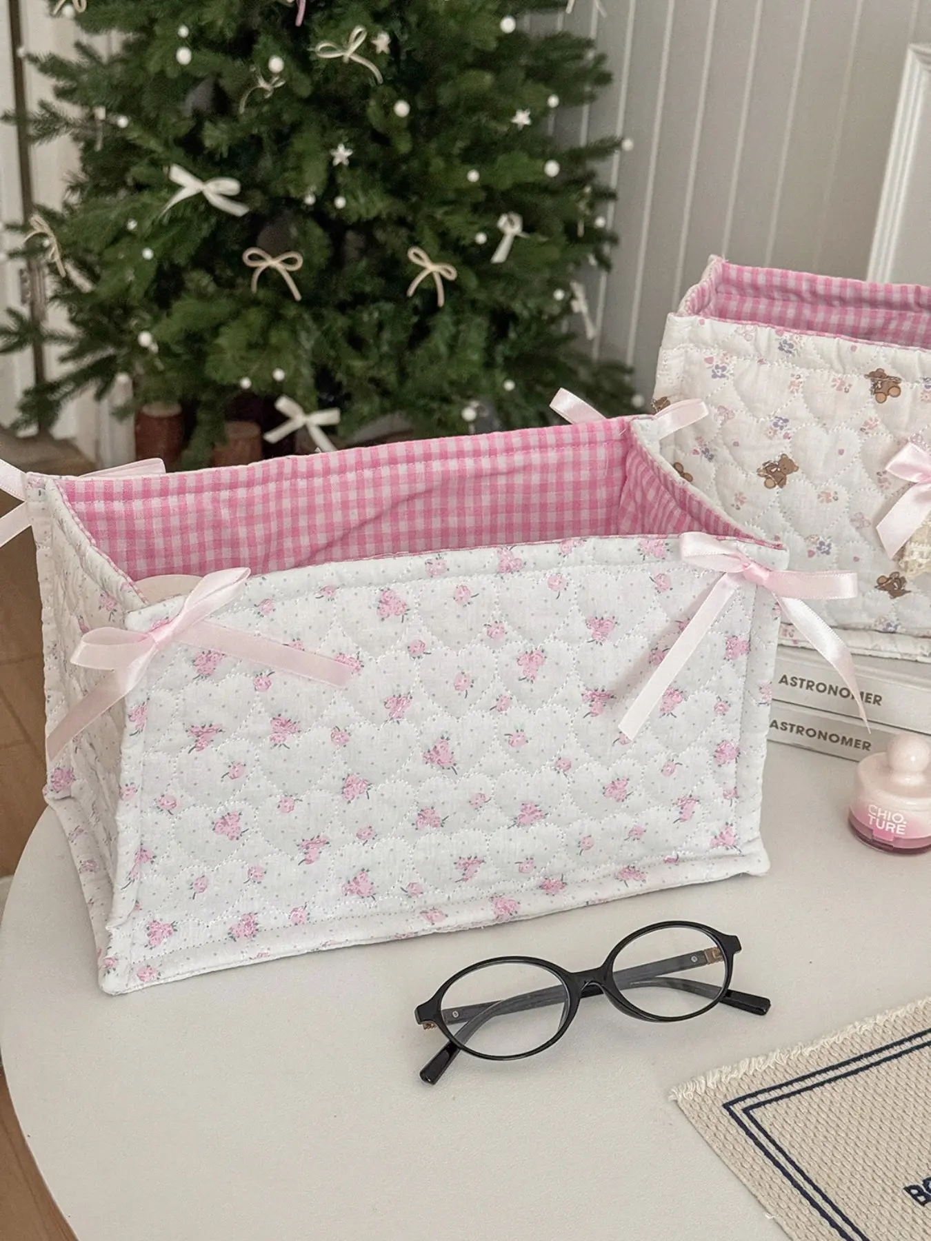 Pink Ditsy Floral Heart Quilted Fabric Storage Basket with Bow, Foldable Open Top Cosmetic Organizer Bin for Dresser Skincare Makeup Sundries Storage