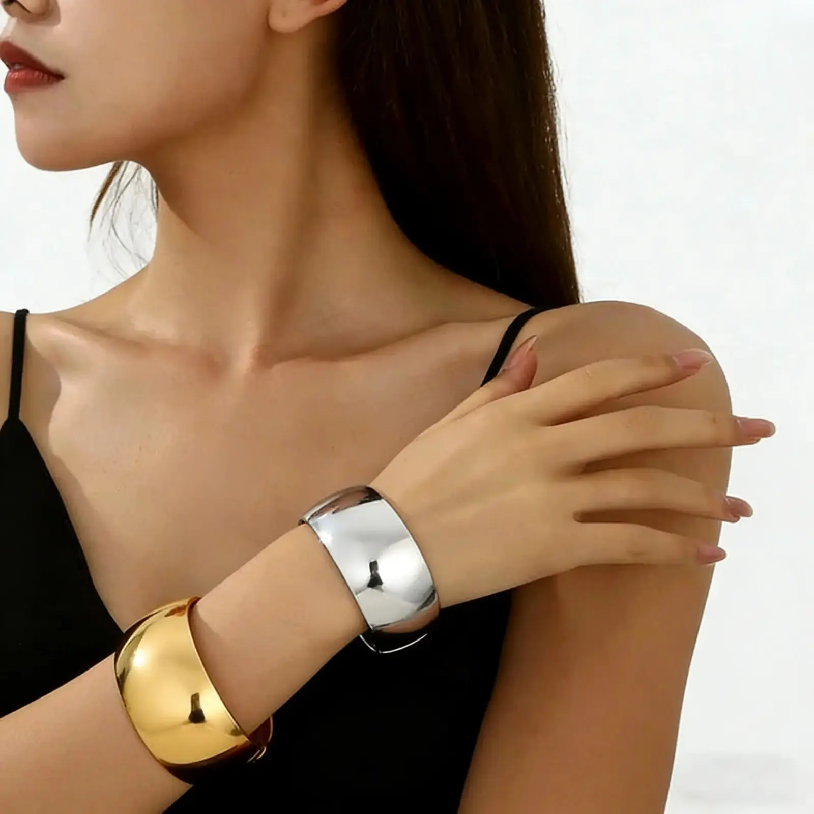 Wide Open Cuff Bangle, bold gold & silver minimalist statement bracelet. Sleek modern jewelry, perfect for sports, outdoor activities and summer vibes. #SummerWins