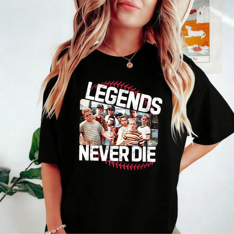 The 1990s' "Sandfield Legend" continued to be popular among women through retro baseball T-shirts and team jerseys