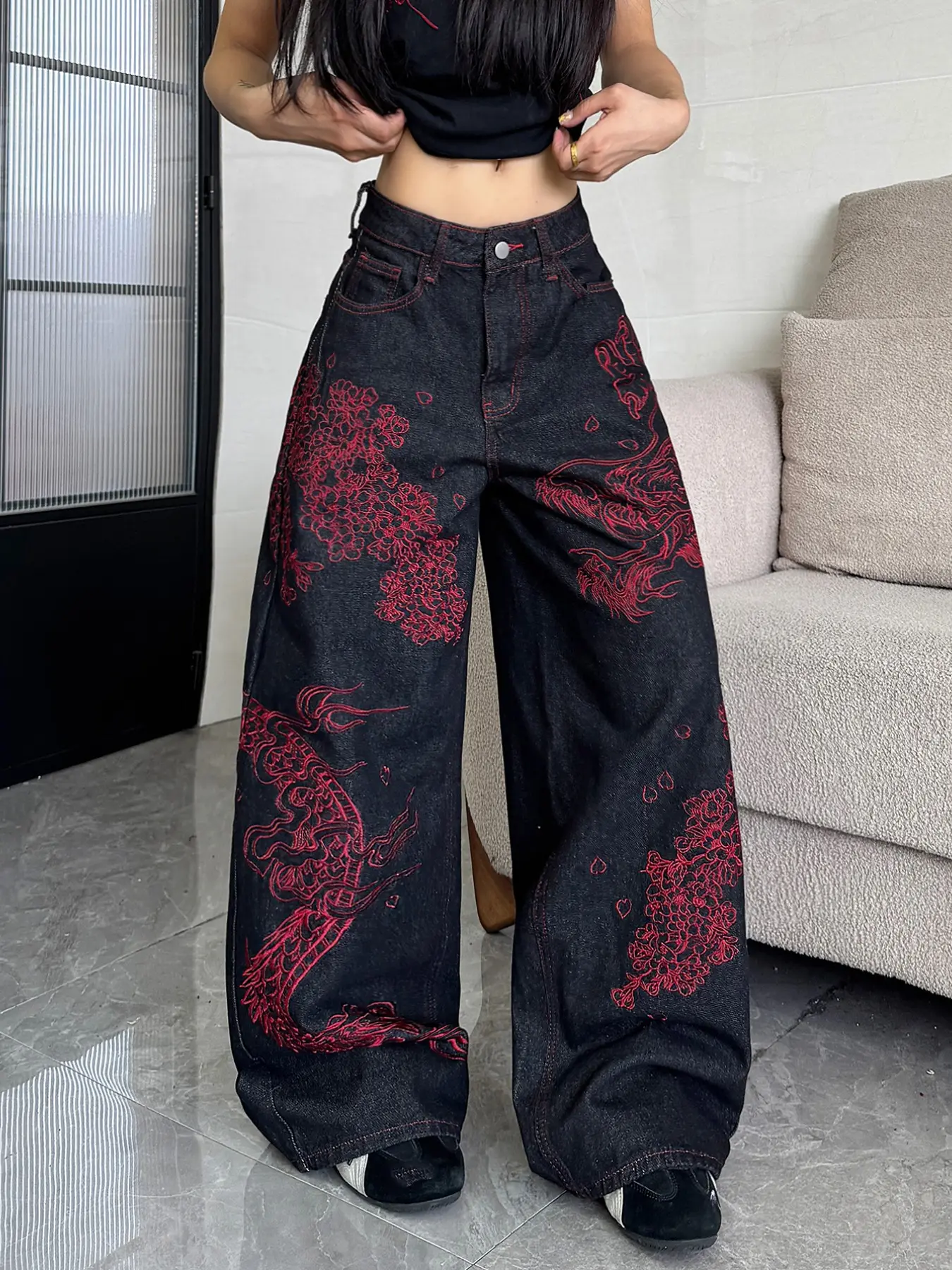 Women's Street Style Dragon Embroidered Jeans, Loose-Fit High-Waisted Wide Leg Pants, Fashionable Trendy Long Trousers, No Belt Included