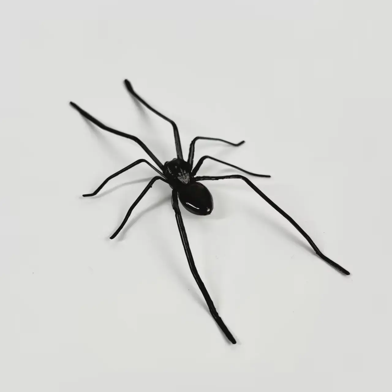 Halloween Decor Spider Fridge Magnet, Funny Prank Gifts for Friends, Removable Indoor Outdoor Magnetic Decals, Spider Design Decor for Refrigerator Garage Door Car
