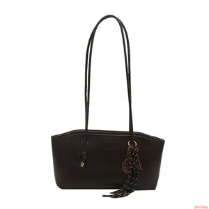 2026 New Vintage Large Capacity Tote Shoulder Bag for Women Commute Work Travel Daily Light Luxury Summer US Design