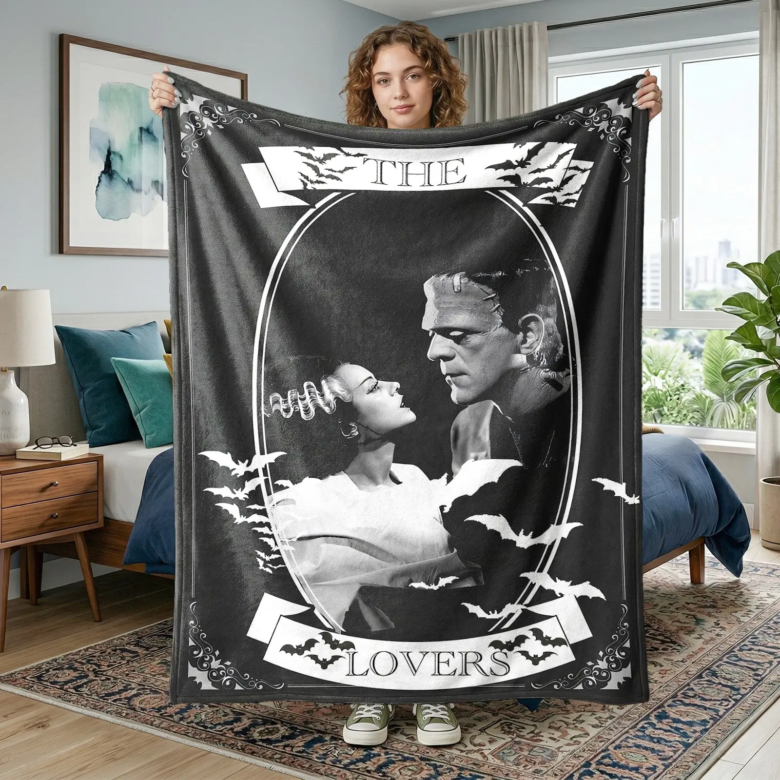 1pc Gothic Vampire Lovers Flannel Blanket, Black and White Dark Romantic Fleece Throw with Vampire Couple, Bats, Vintage Gothic Artwork and Halloween Aesthetic Design, Soft Cozy Blanket for Sofa, Bed, Bedroom, Office, Game Room and Birthday Gift