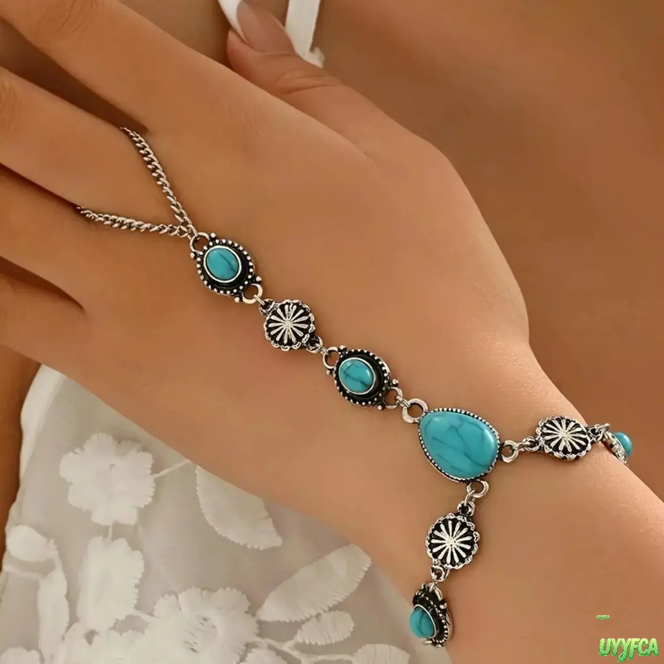 Bohemian Western Slave Chain Bracelet, Unisex Faux Turquoise Jewelry with Sunflower Engraved Ring and Antique Silver Finish for Festivals