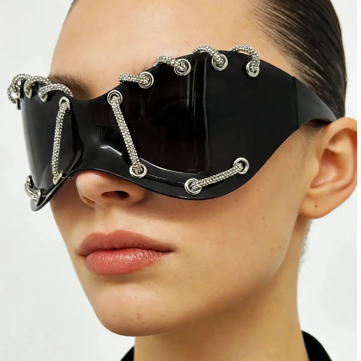 Y2K Shield Sunglasses for Women, Rhinestone Chain Cyberpunk Futuristic Edgy Statement Shades for Rave Festival & Streetwear