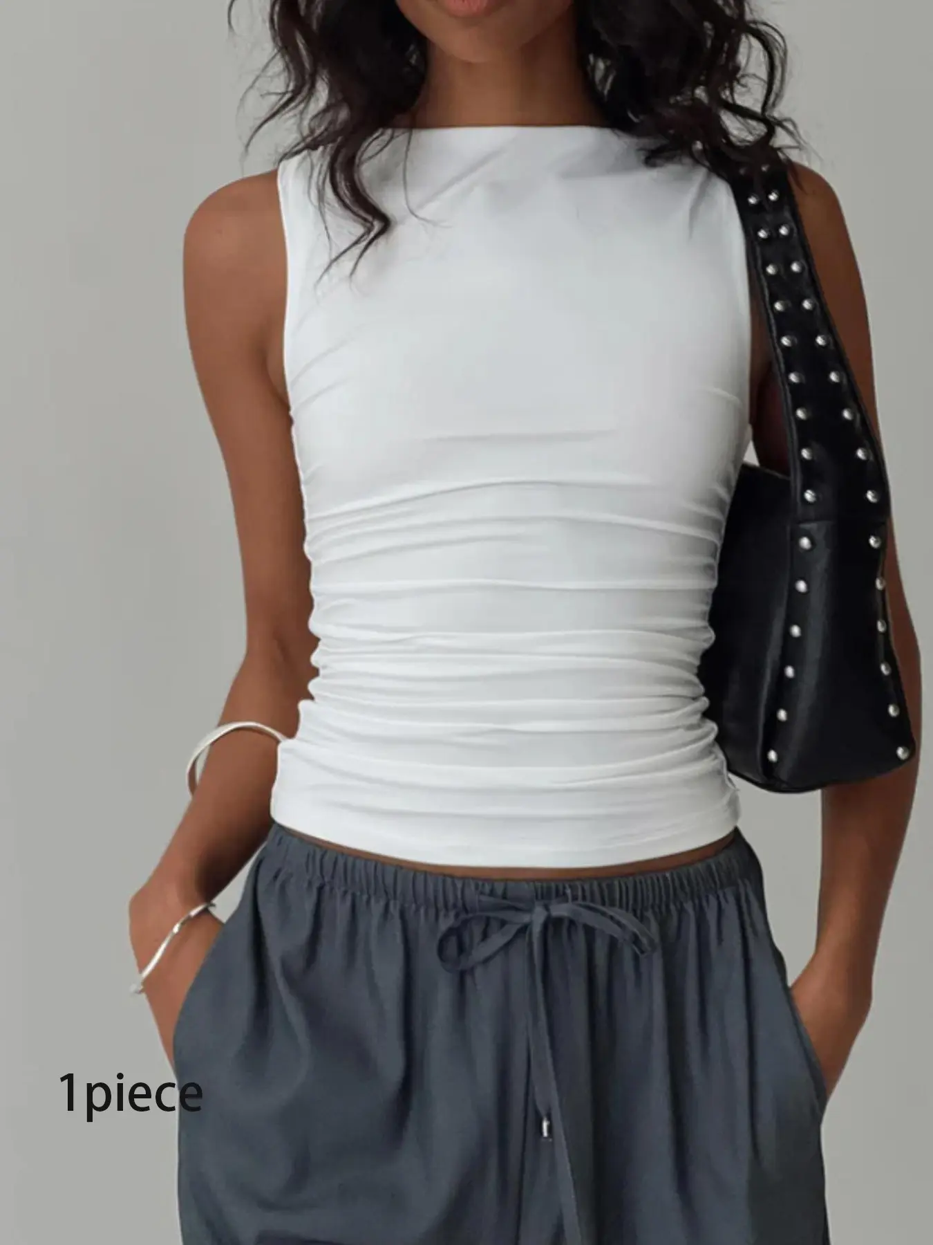 Women's Plain Ruched Round Neck Fit Short Crop Tank Top Breathable Basic Lightweight Fabric, Casual Minimalist Sleeveless Top for Everyday Wear, Ladies Clothes for All Seasons