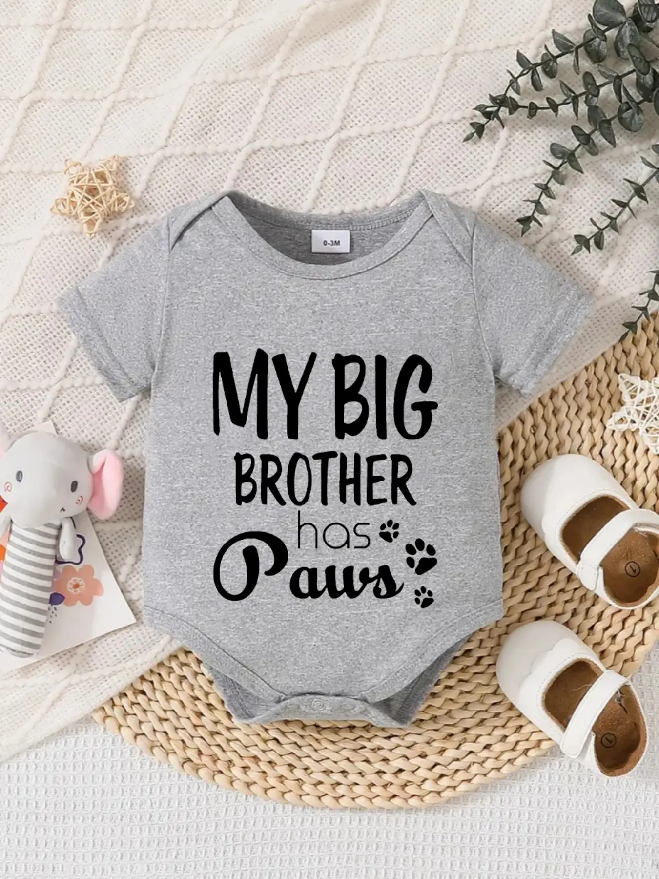 Newborn Summer Short Sleeve Triangle Onesie, Unisex Baby Fun English Print, Anti-Cry Dry Food Design, Cute Heart Star Infant Burp Suit