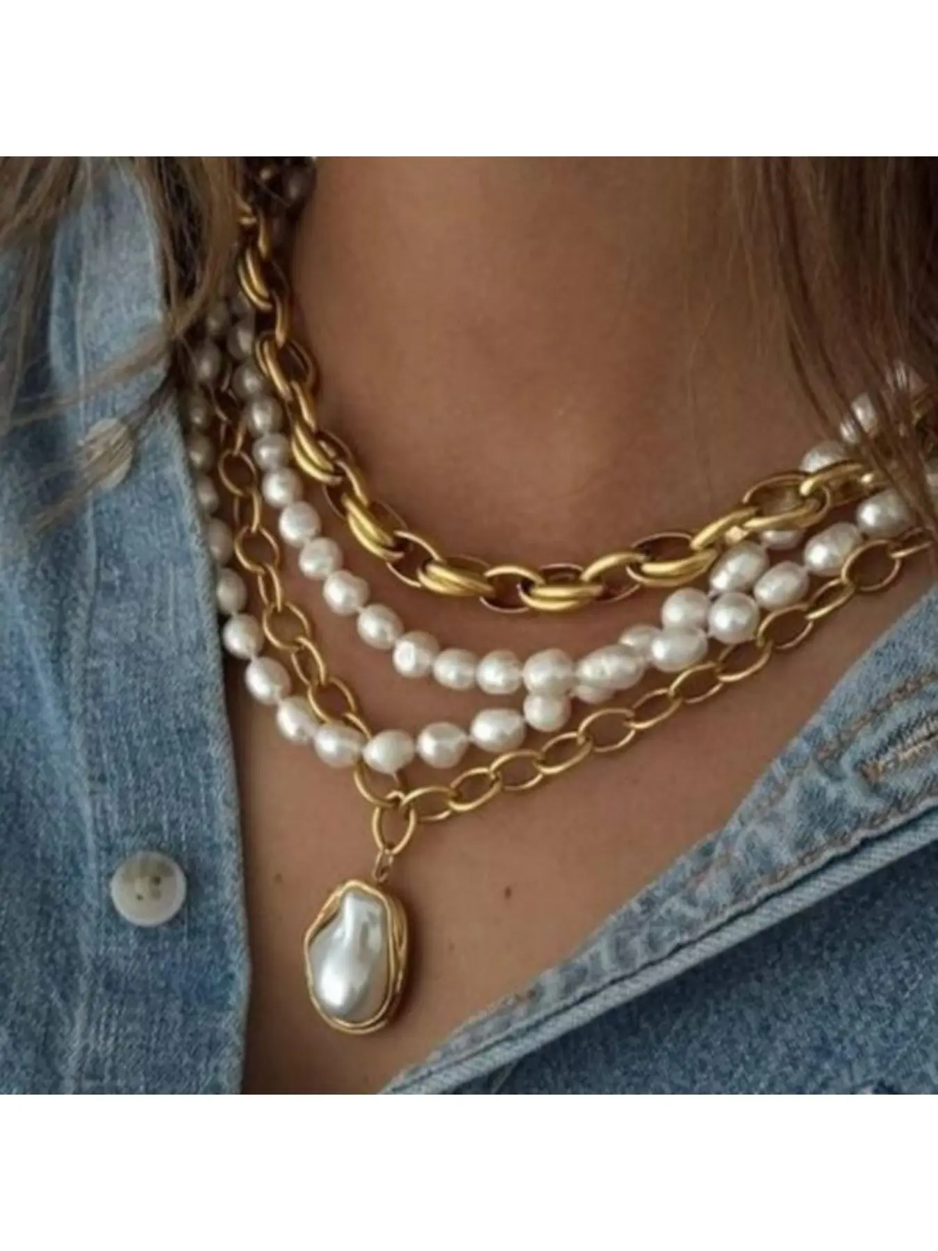 Irregular chain collarbone necklace necklace with retro style and unique pearl necklace for women Accessory Necklace Neck Jewelry