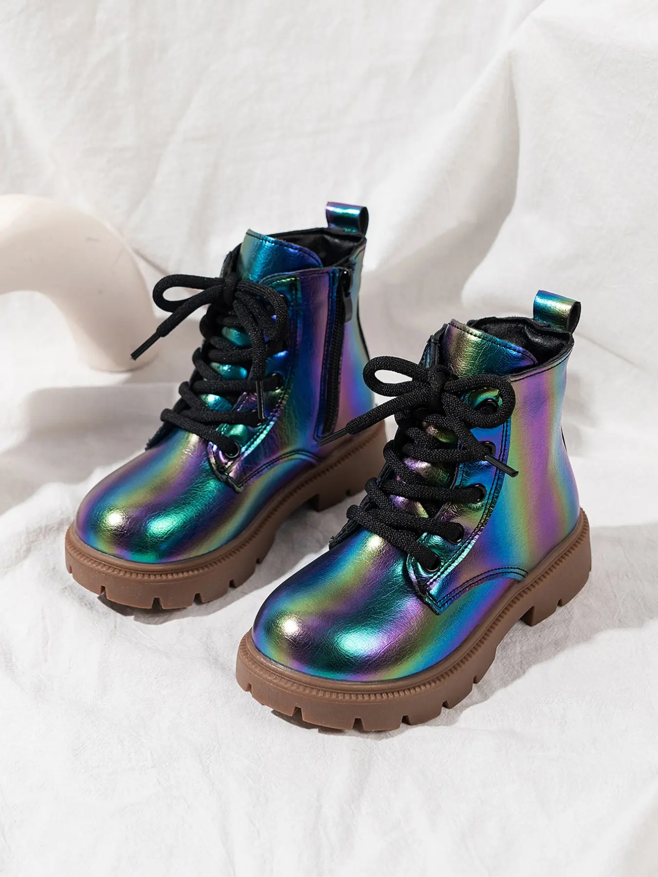 Colorful Boots Fashion Booties Y2K Trendy Side Zip Anti-Slip Thick Sole, Unisex Modern Boot Short Boots for School and Streetwear, Fall & Winter
