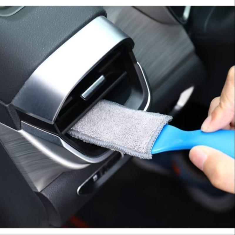 Dual Head Soft Brush for Car Interior Cleaning, Dashboard Air Vent Cleaner, Ac Grille Dust Removal Tool, 1 Piece