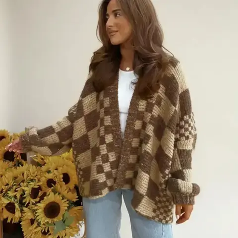 Women's Checkerboard Knit Cardigan with Lantern Sleeves, Retro Loose Fit Outerwear for Autumn and Winter, Warm Knitwear