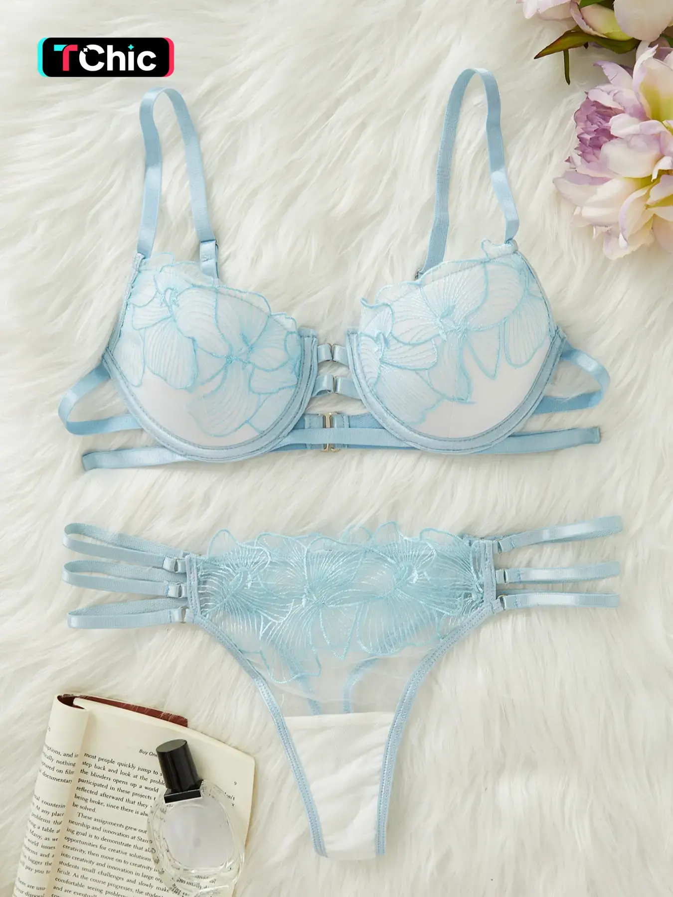 Women's Solid Color Floral Embroidery Bra & Thong Sexy Lingerie Set, Underwear Sets, Sexy Adjustable Strap Backless Bra & Sheer Ring Linked Panty Set, Lingerie Set for Women clean girl style boyfriend gifts clothes haul