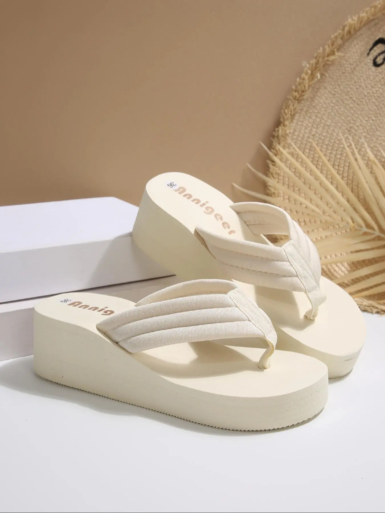 Cream Pleated Fabric Strap Platform Wedge Flip Flops for Women, Summer Solid Color Elevated Thick Sole Clip Toe Slides, Casual Beach Sandals, Flatform Platform Sandals