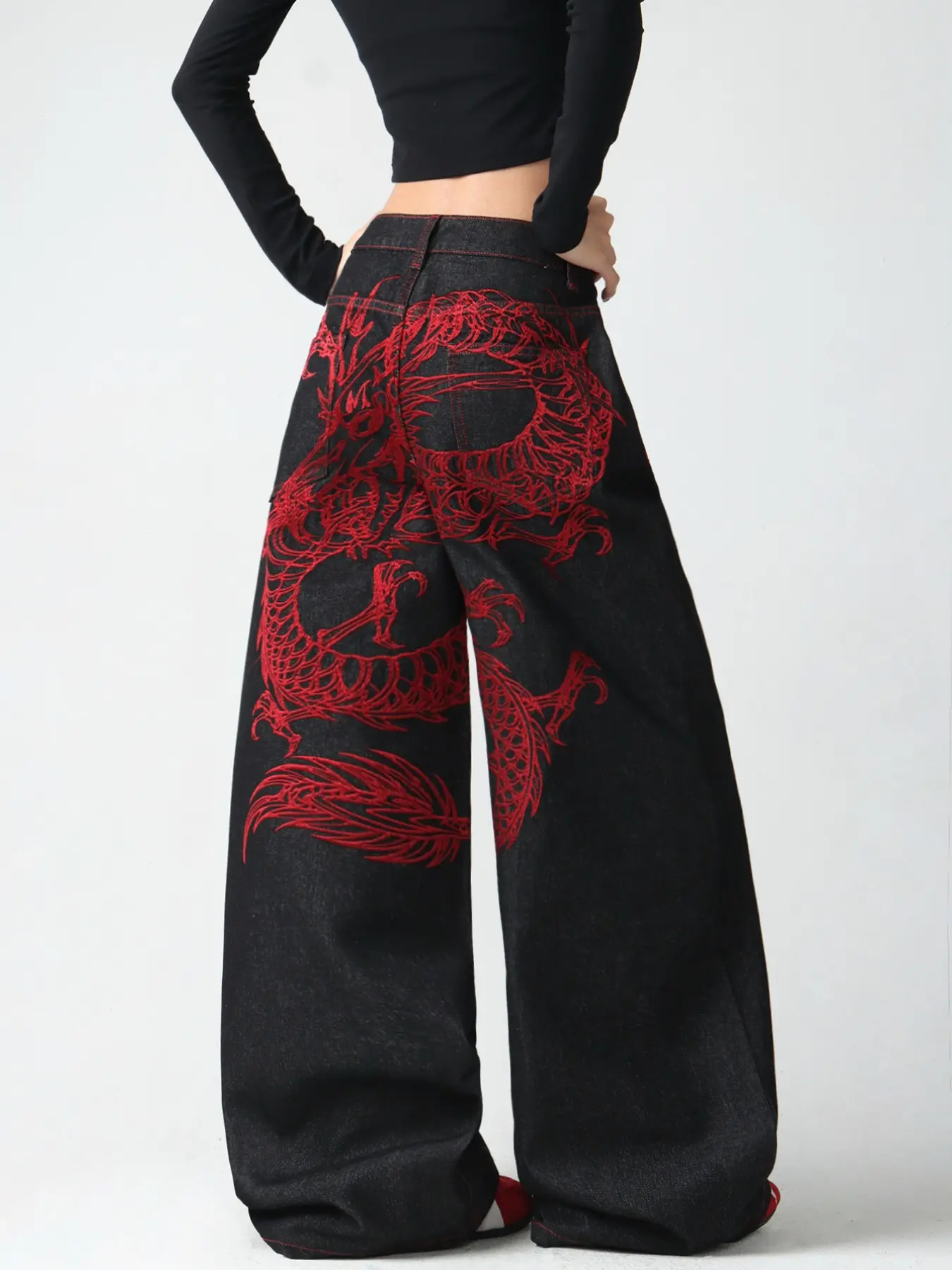 Women's High-Waisted Baggy Straight Leg Jeans, Dragon Embroidery, Streetwear Fashion, Casual Everyday Long Pants, No Belt Included, Casual Design Jeans