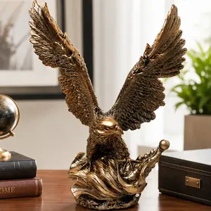 Copper Color Eagle Statue Decoration, Resin American Bald Eagle Sculpture, Powerful Eagle Ornament for Living Room, Office Desk, Symbol of Strength and Success
