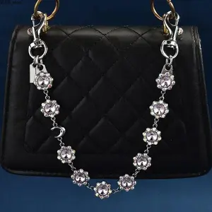 Viral Gold Flower Bag Charm Chain for Handbags, Trendy Designer Purse Chain Accessory for Women, Cute Coquette Style Handbag Charm, Lightweight Luxury Bag Decoration, Y2K Fashion Gift for Daily Use, Travel & Parties
