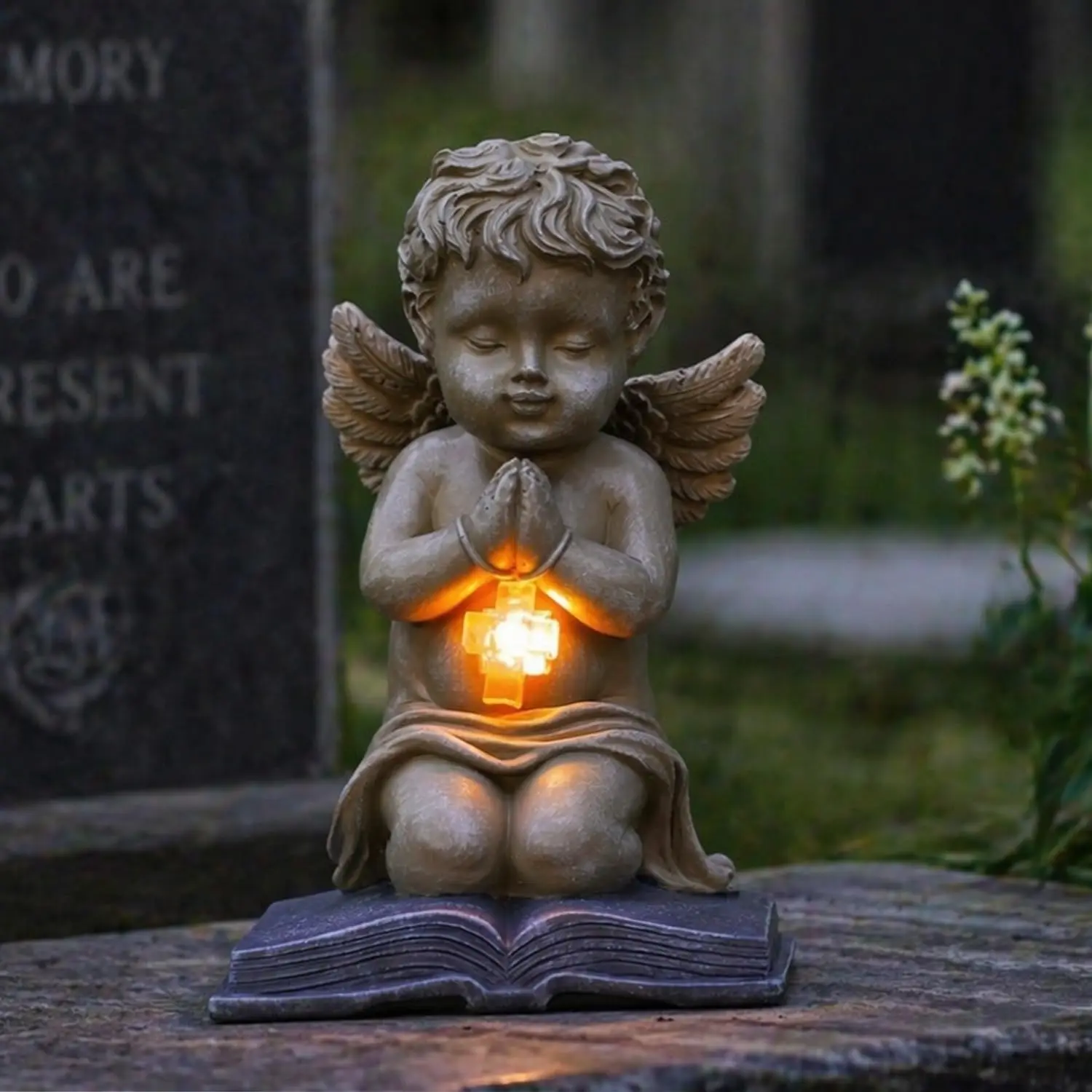 Solar Memorial Angel Garden Statue, | Decorative Outdoor Yard Art for Grave, Lawn & Patio, Sympathy Bereavement