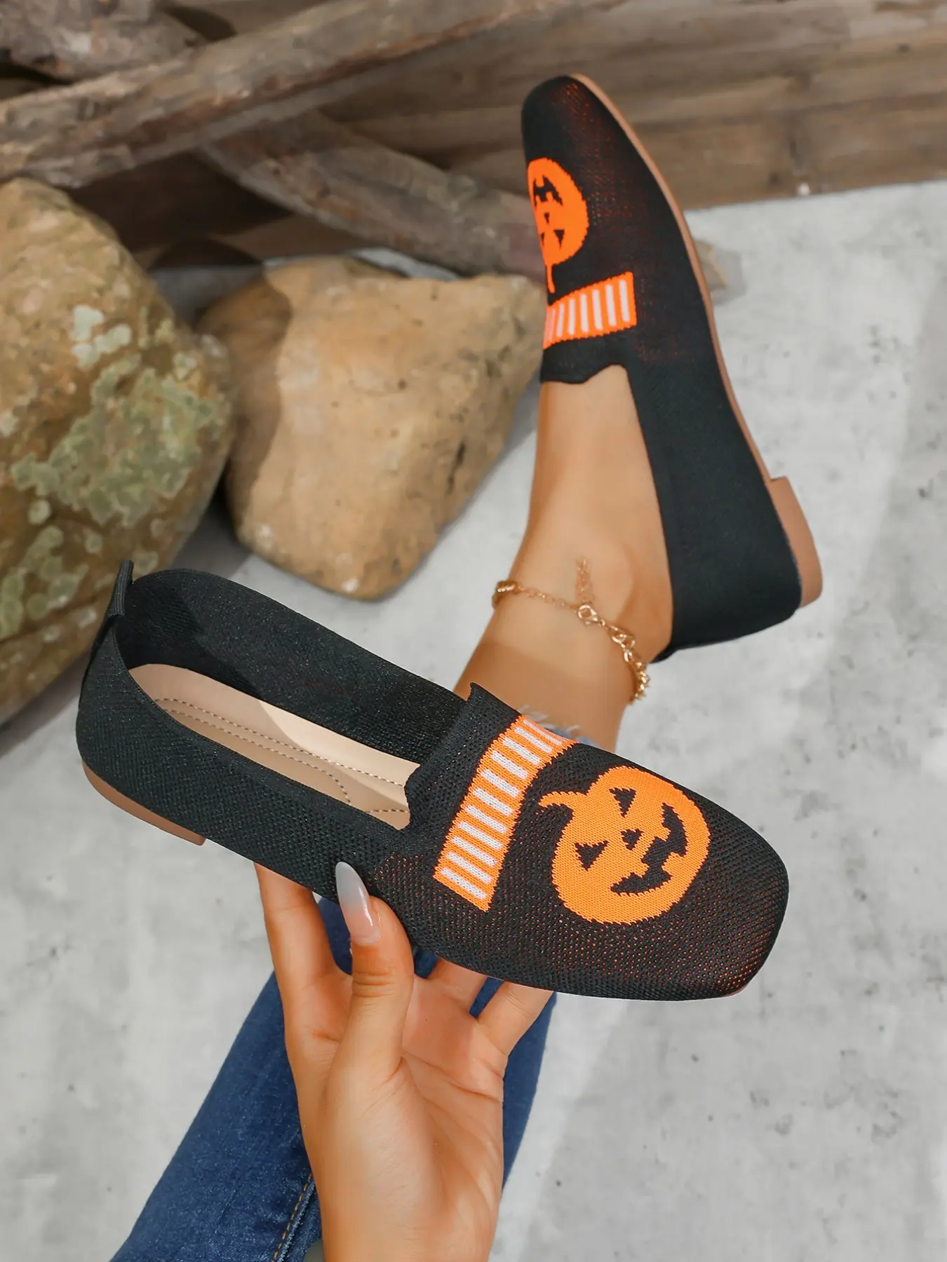 Halloween Pumpkin Head Slip-On Shoes for Women, Breathable Anti-Slip Flat Casual Footwear, Comfortable and Stylish Daily Wear