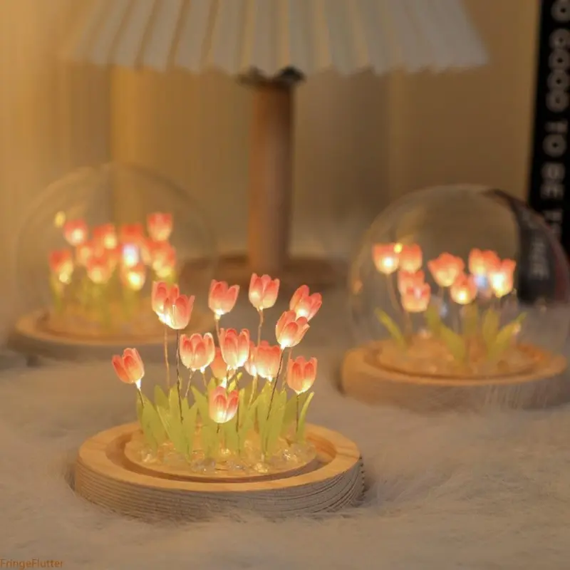 Handcrafted Tulip Night Light with Wooden Base, USB Powered LED Ambient Lighting Lamp, Cozy Decorative Light for Living Room & Bedroom, Warm Gift for Friends & Family