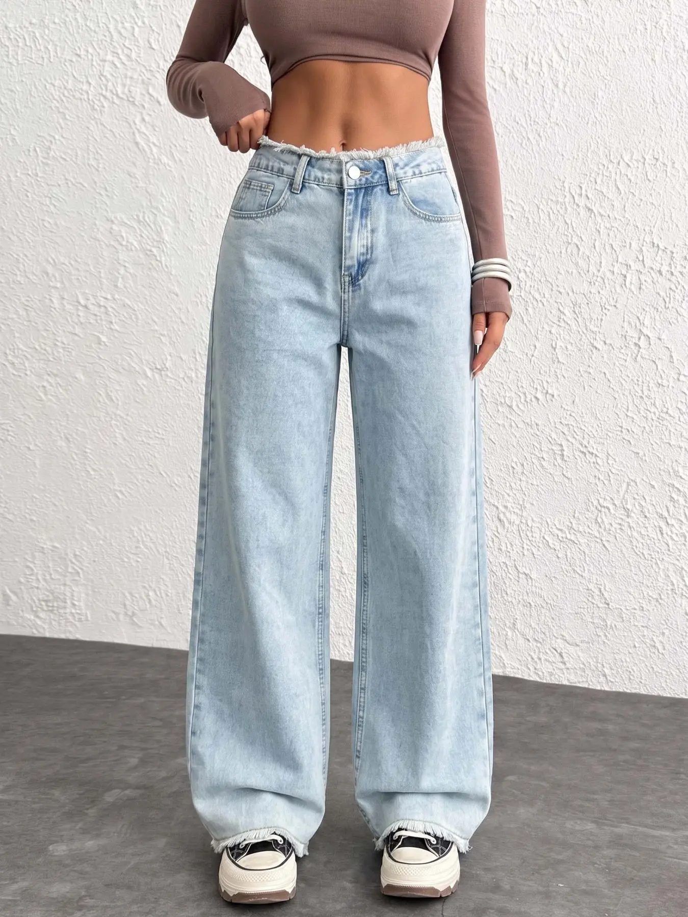 Chic Light Blue Acid Wash Oversized Wide Leg Jeans, Frayed Edge Design, Pocket Detail, Casual Loose Fit, All Season Wear, Trendy and Versatile
