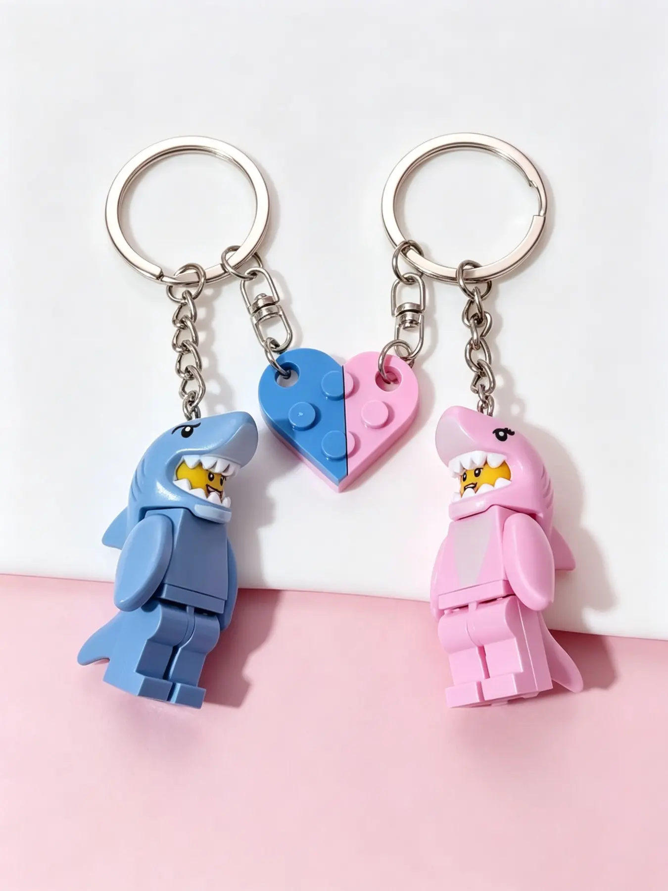 Couple Keychain Puzzle Shark, Blue Heart Half-Puzzle Keychain, Cute Love Accessory, Friendship Keychain Gift, Casual Style