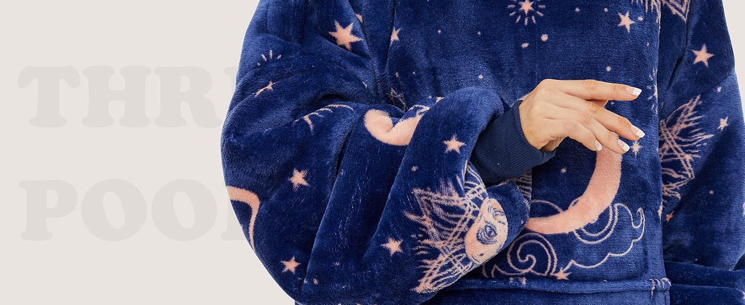 Wearable Blanket Hoodie with Slipper Socks Set, Oversized Blanket Sweatshirt Hoodie for Men Kids, One Size Fits All (Sloth)