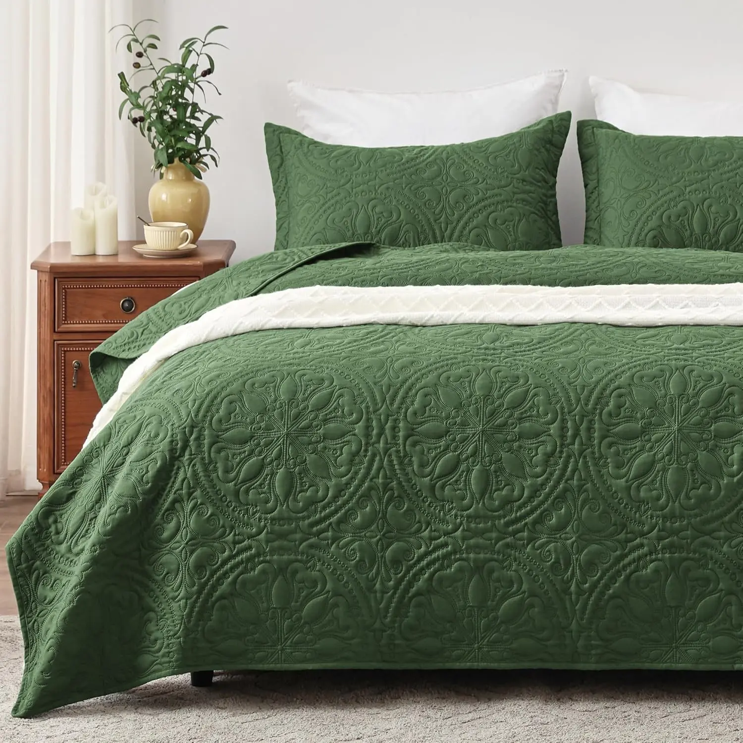 Set Full Queen Size Olive Green 3 Piece,Lightweight Soft Coverlet Flower Pattern Bedspread Set for All Season(1,2 Pillow Shams)