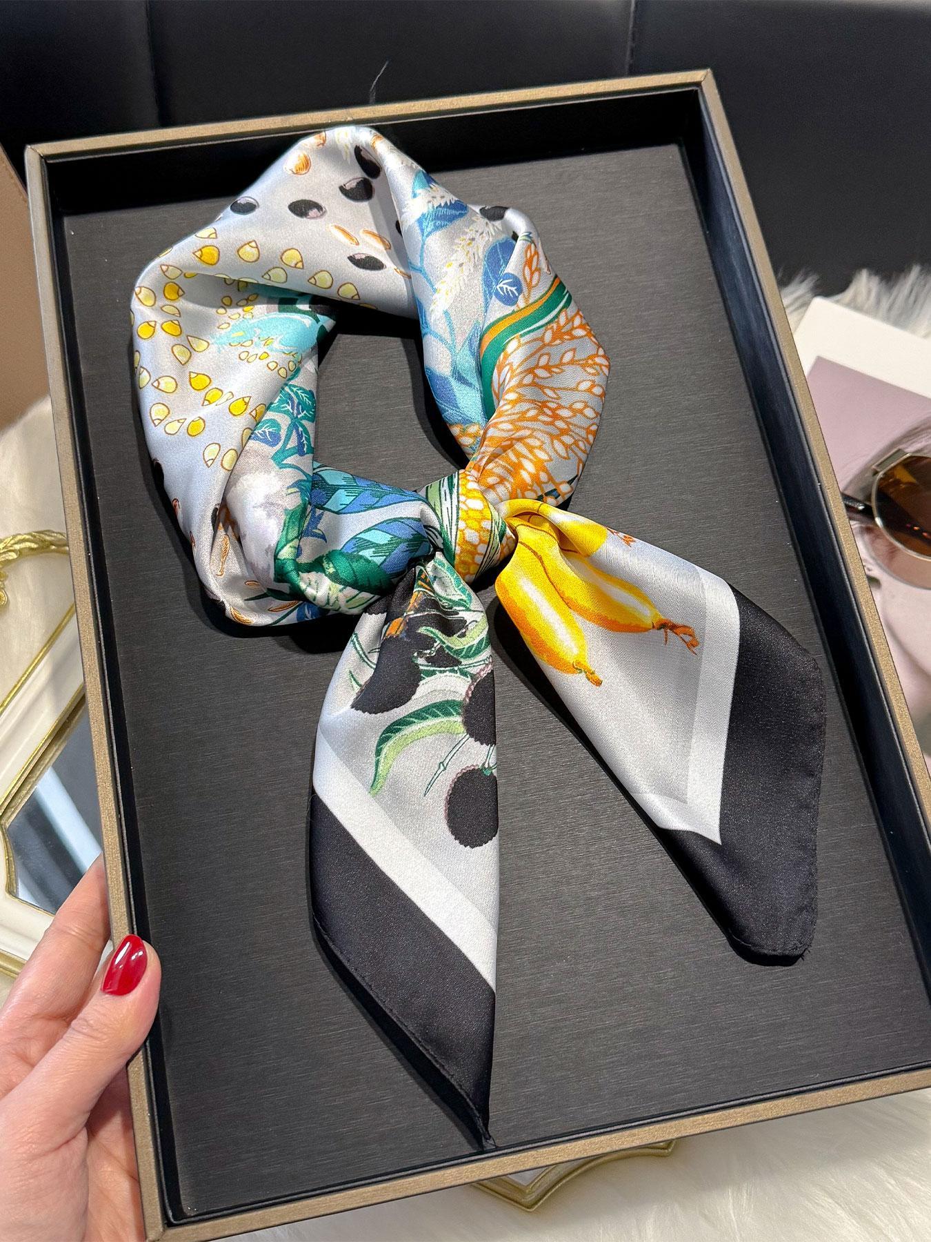 Women's Floral Print Square Scarf, Boho Style Scarf, Fashionable Soft Lightweight Bandana for Women, Casual Versatile Scarf for Daily Wear, Fashion Accessories for Women & Girls