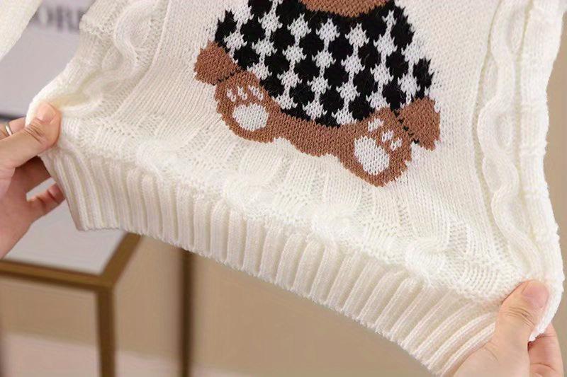 1pc Kids Cartoon Bear Turtleneck Sweater - 100% Acrylic Knit Fabric, Casual High Neck, Skinny Fit, Long Sleeve, Regular Length - Boys and Girls Fall/Winter Pullover Sweater