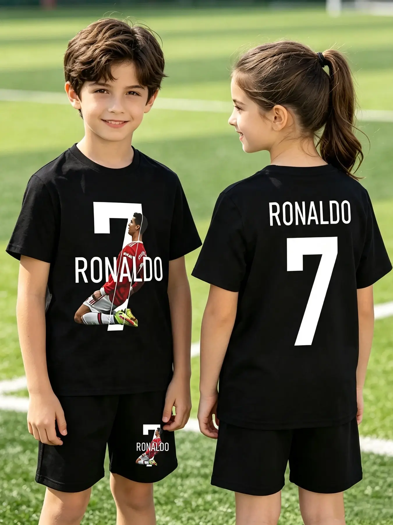 Base Portrait Print Kids Soccer Set, Unisex Ronaldo 7 Jersey, Breathable Quick-Dry Short Sleeve Shorts Two-Piece, Outdoor Sports
