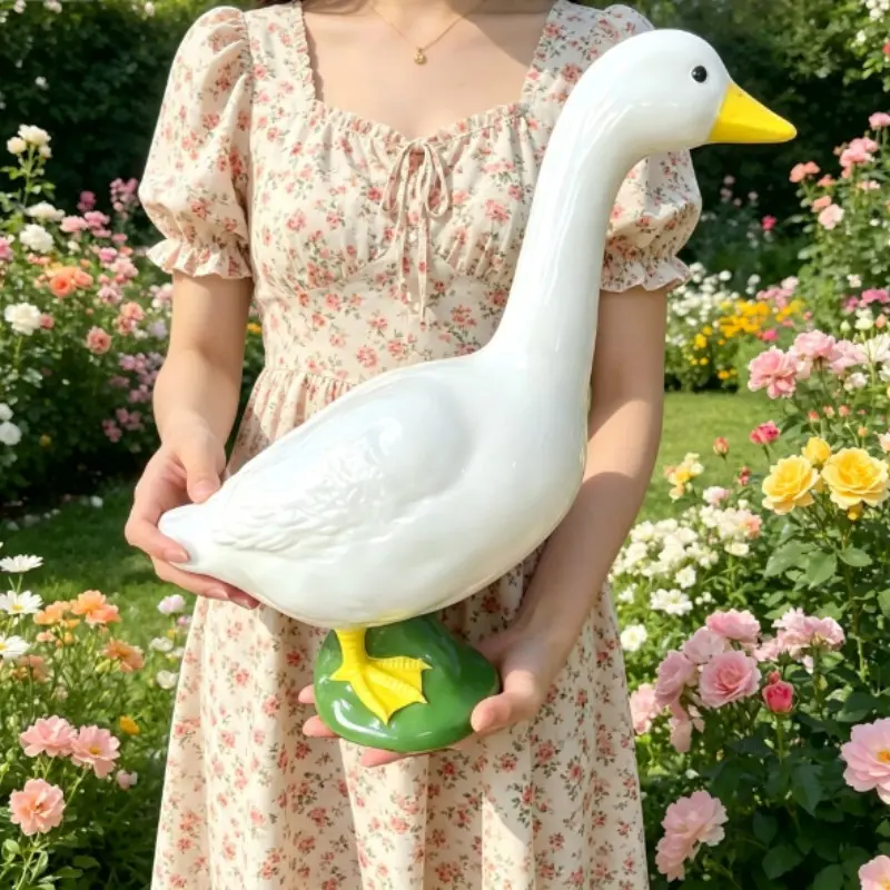 Realistic Resin Goose Ornament, Waterproof Sun-Resistant, Outdoor Garden Decor, Pond Aquarium Animal Figurine, Rustic Style Duck Statue