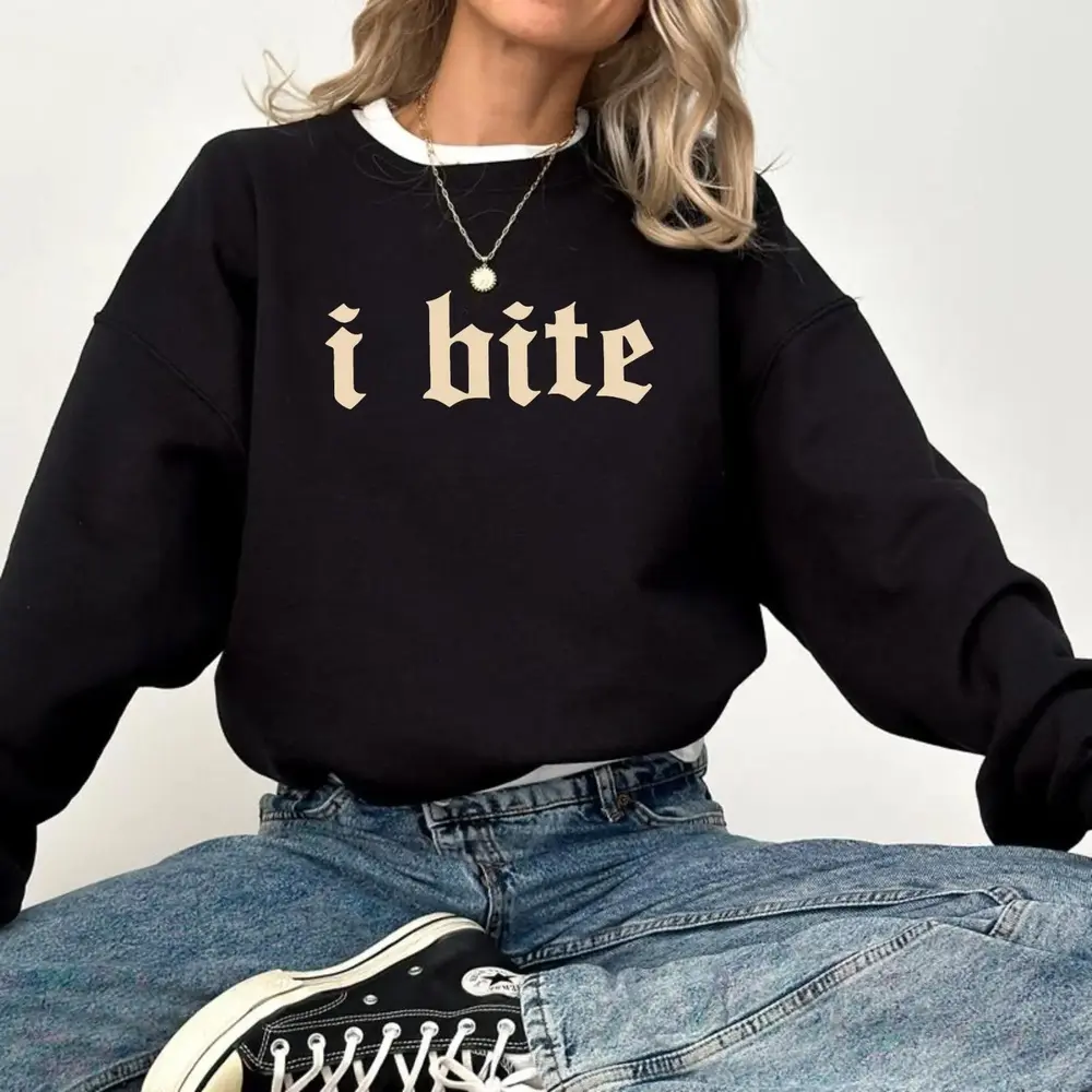 Women's Gothic "I Bite" Humorous Quote Sweatshirt - Relaxed Fit, Vibrant Print, Sarcastic Meme Crewneck, Long Sleeve Pullover, Hand Wash Cold, Year-Round Wear, Funny Gift For Her, Womenswear Fabric