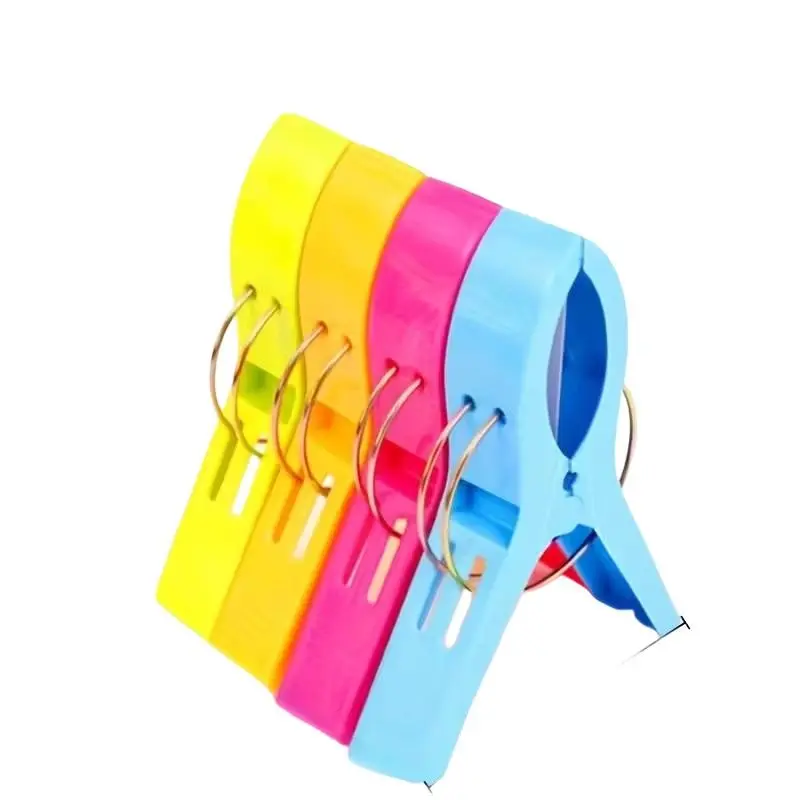 Set of 4 Plastic Beach Towel Clips, Windproof Hooks, Secure Hold for Towels & Blankets, Durable Design, Easy Hanging Clamps