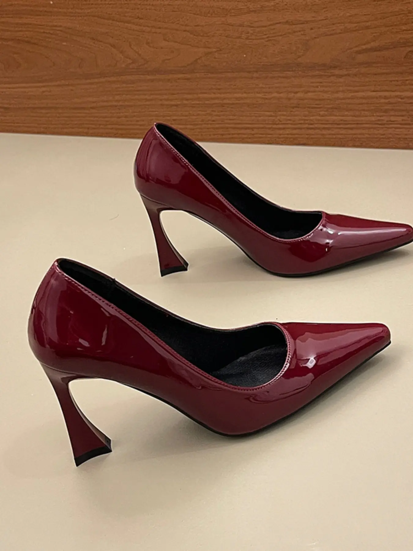 Shiny Pointed Toe Stiletto Heels, Mirror Finish PU Leather, Narrow Tip, Low Ankle, Retro Glamorous, Office Style, Party Shoes
