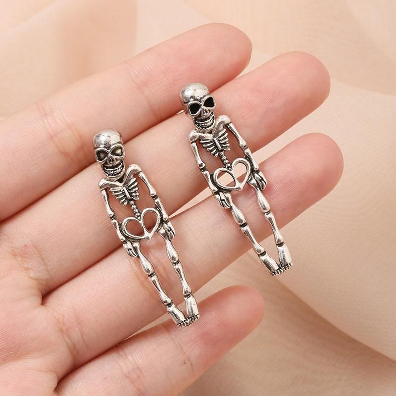 Skull & Skeleton Dangle Earrings – Bold & Fun Accessory