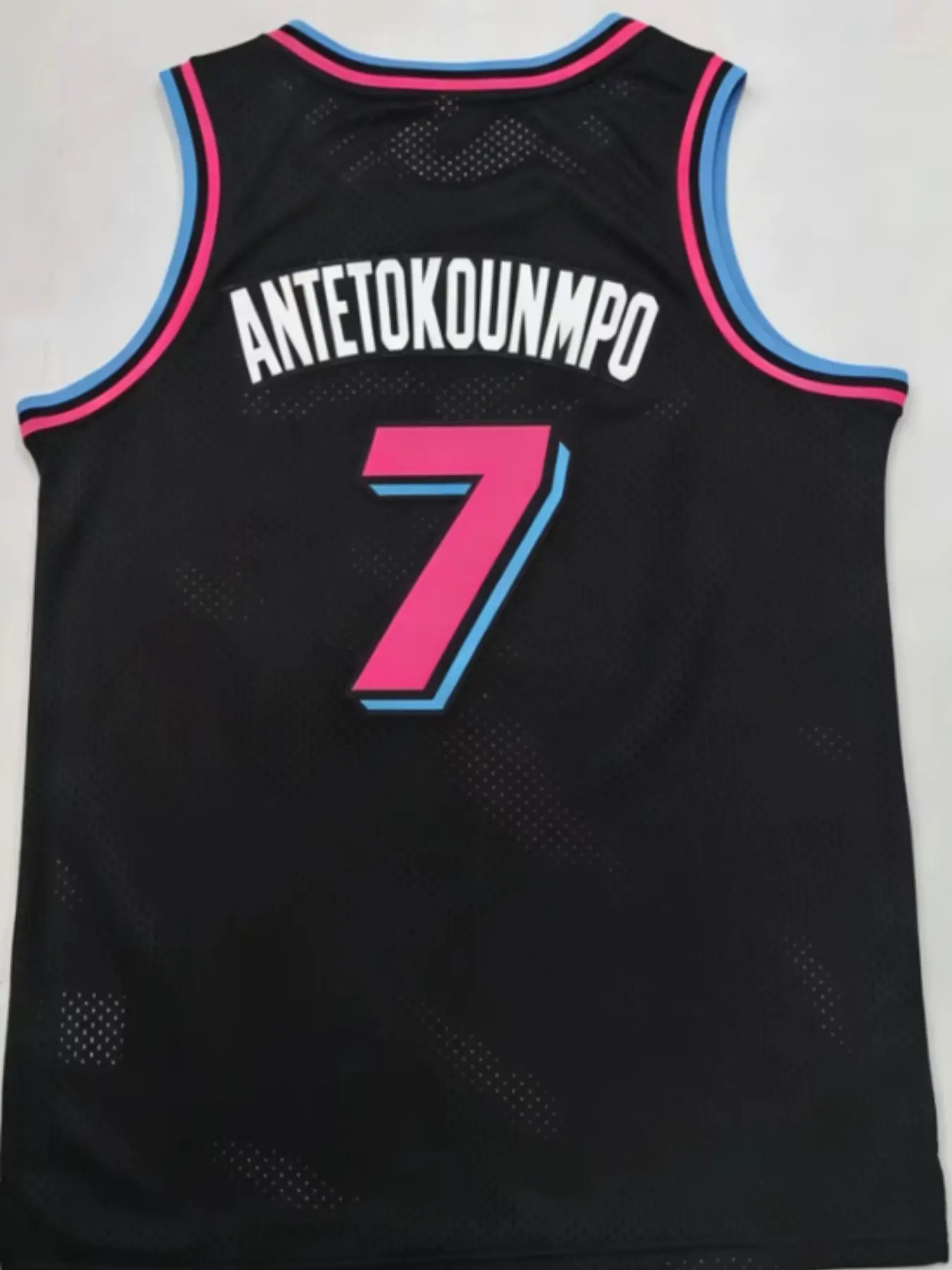 7-Number Fashion Embroidered Basketball Jersey, Mesh Breathable, Miami Design, Customizable Name/number, Ideal for Gym & Sports