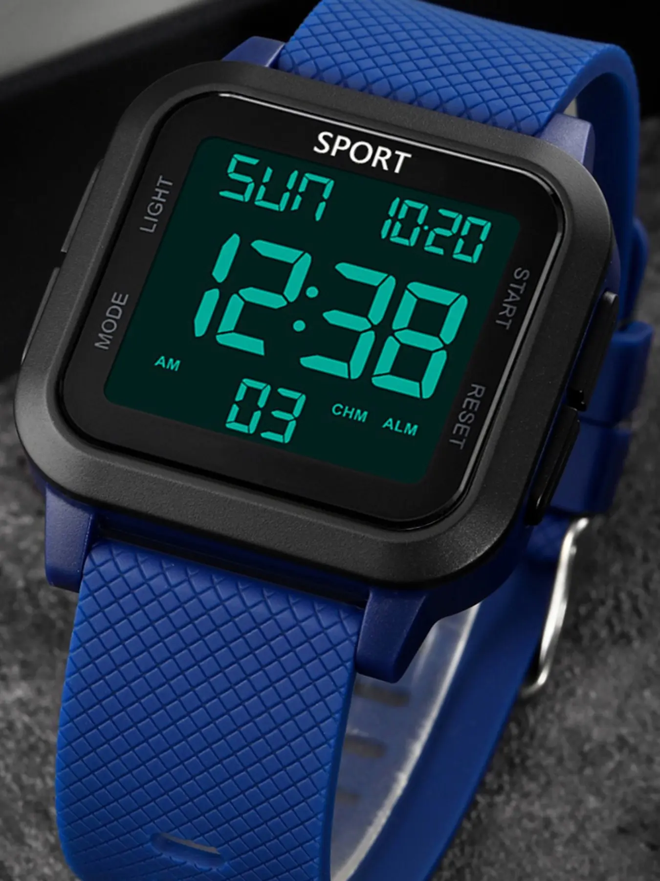 Fashionable Simple Sport Watch for Men and Women, Modern Trendy Sportive Digital Watch, Outdoor Essential, Suitable for Sports and Daily Wear, Full LED Functionality, Multifunctional Watch, Luminous Alarm Wristwatch, Wristwatches